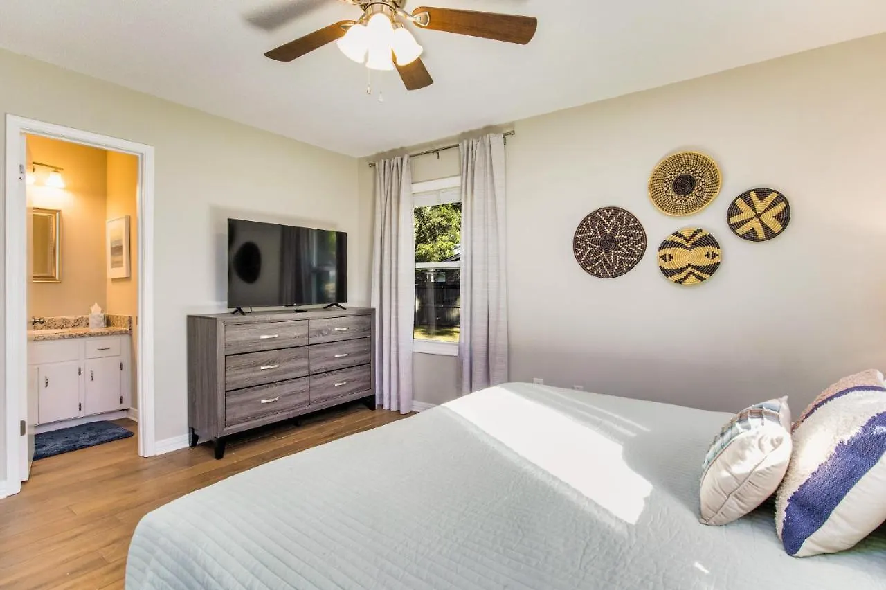 Ruby'S Retreat Villa Pensacola Holiday home