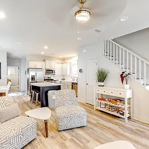 Holiday home Magnolia By The Bay, Pensacola