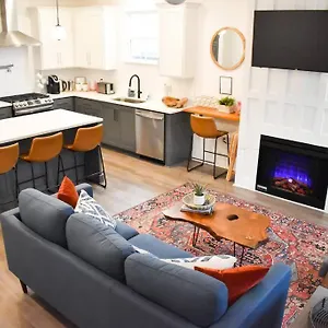 Holiday home The Aymara Boutique Spacious New Construction Dwtn, Pensacola